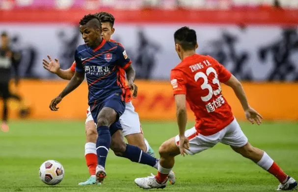 爱游戏官网包含转会期巴塞罗那状态回暖赛前马赛状态回暖,里程碑夜广州队止住颓势看傻球迷的词条