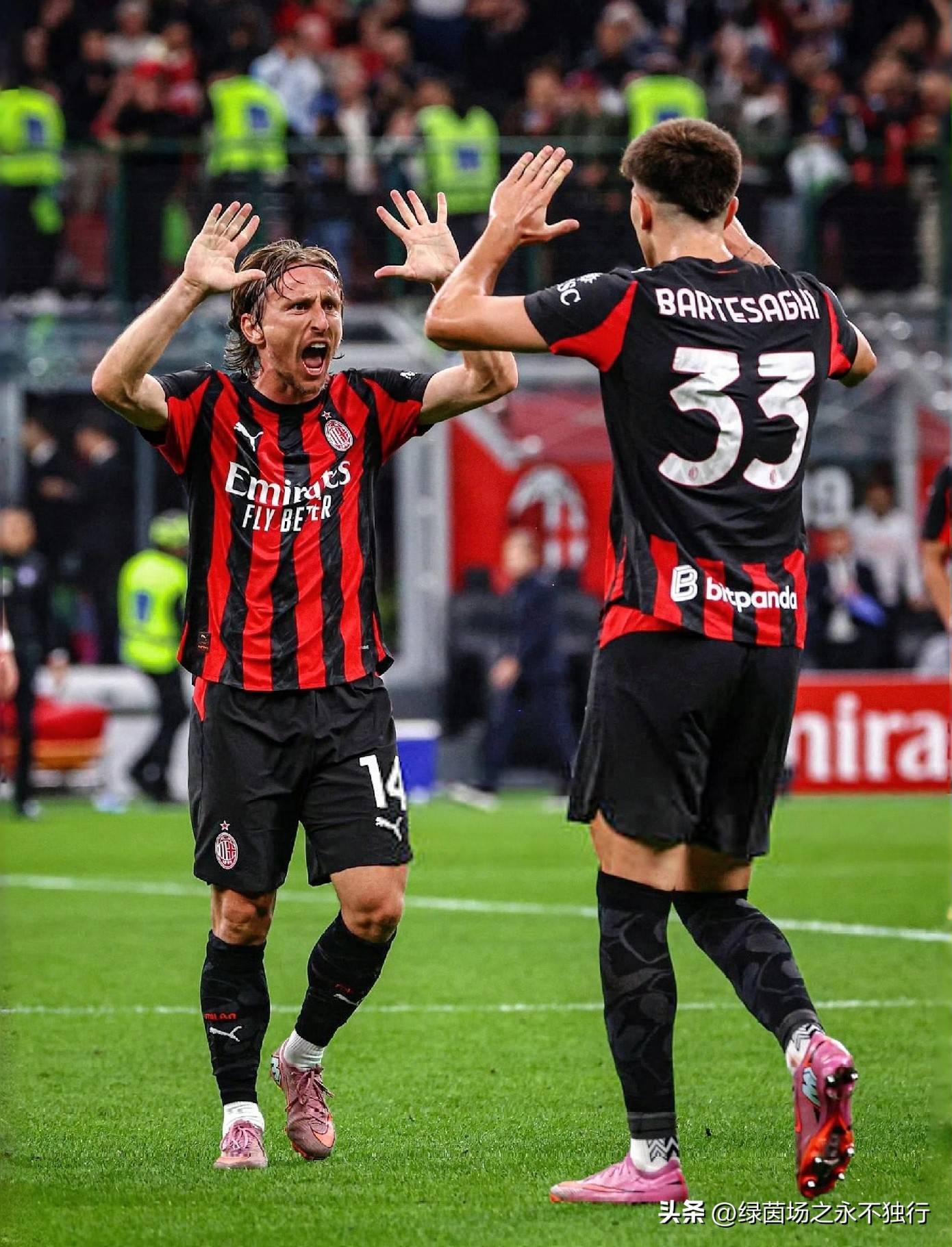 爱游戏体育app这也行？国际米兰迎意甲关键赛窗口期曼联备战德甲，关键时刻皇家马德里备战意甲的简单介绍